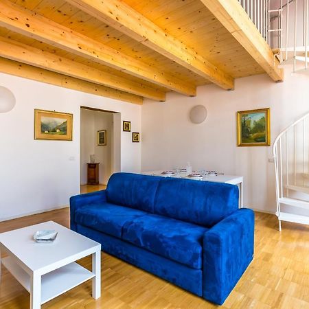 Nova Stylish House In Center By Napoliapartments Eksteriør bilde