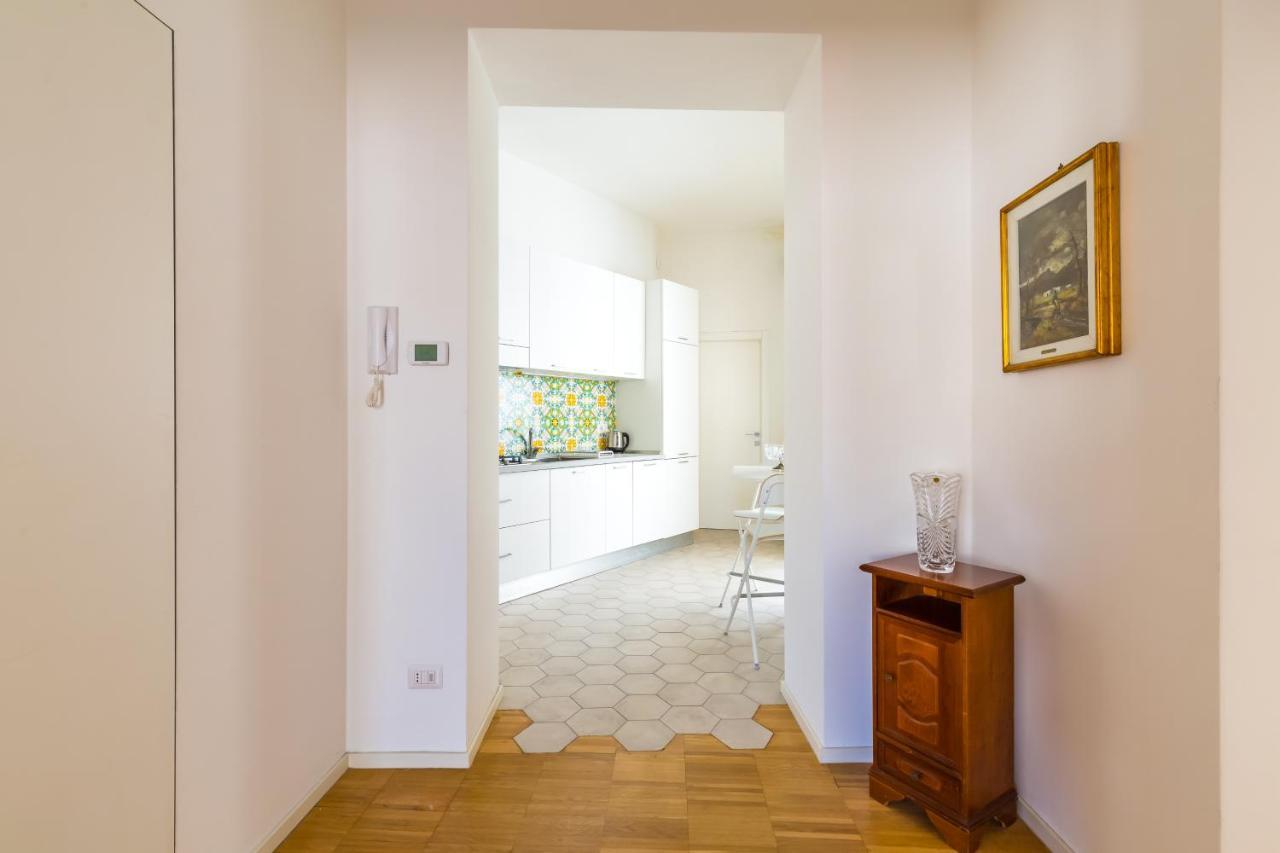 Nova Stylish House In Center By Napoliapartments Eksteriør bilde