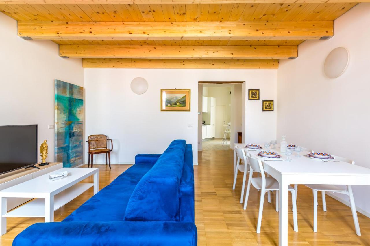 Nova Stylish House In Center By Napoliapartments Eksteriør bilde