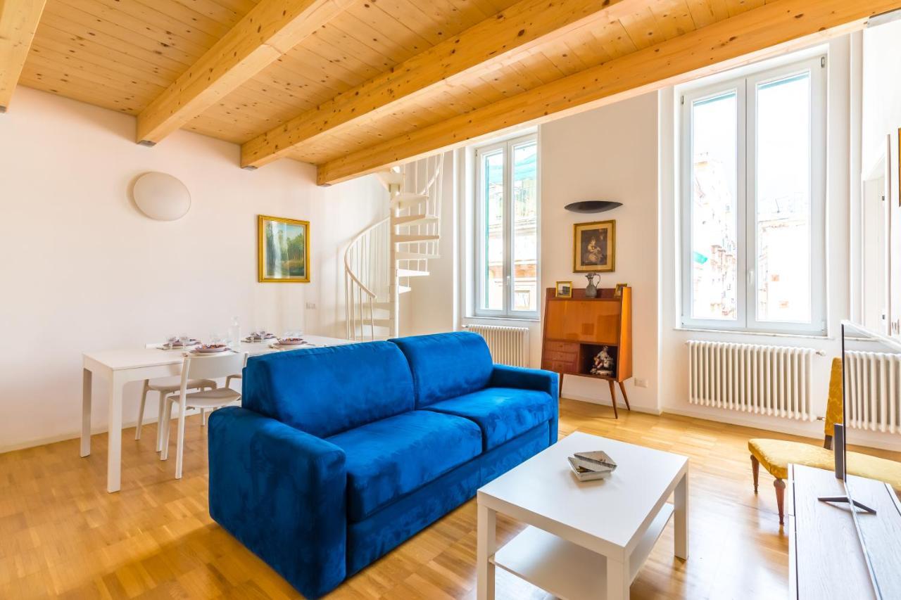 Nova Stylish House In Center By Napoliapartments Eksteriør bilde